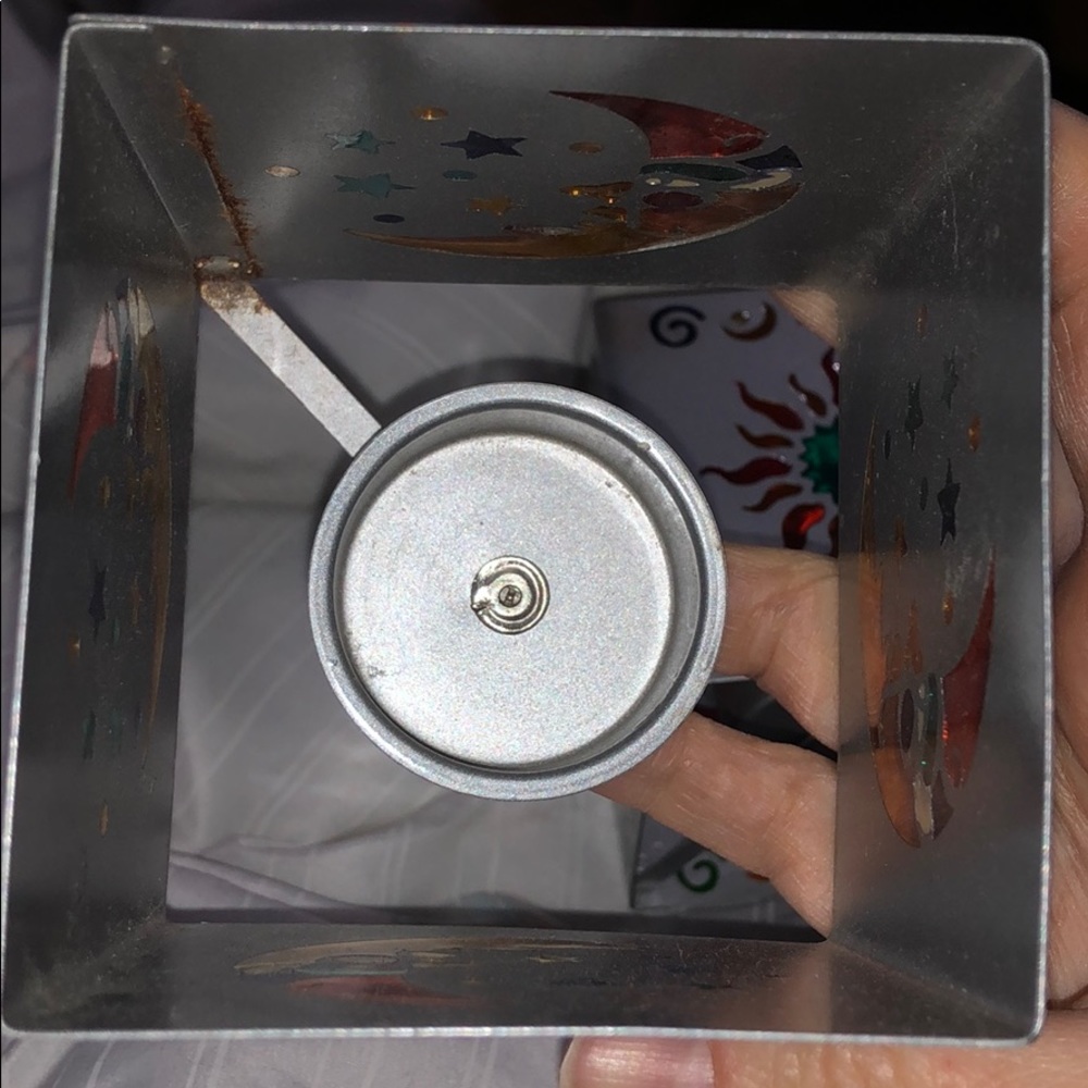 Moon/Sun Tea Light Holder - Picture 2 of 8